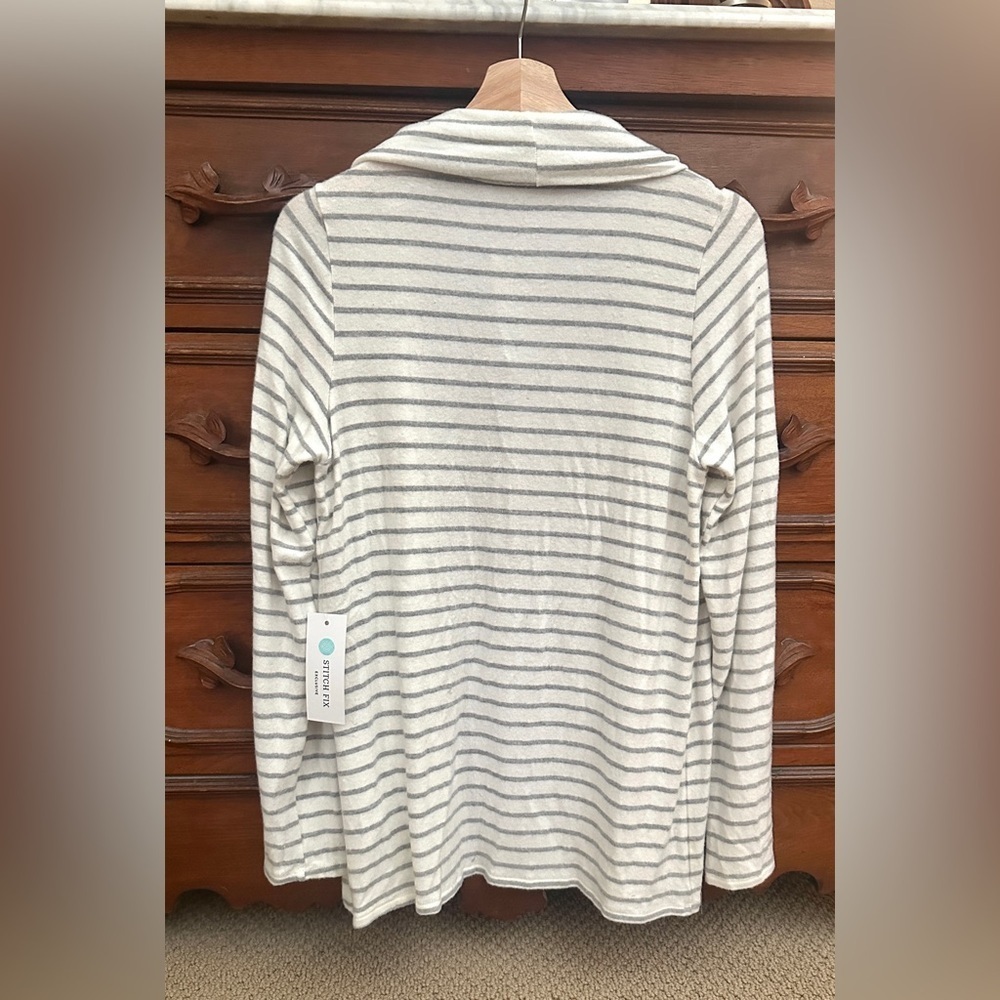 Tea n Rose Jonn Brushed Striped Cardigan - Picture 2 of 5